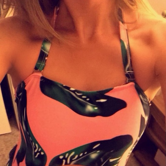 Retro Green Leaf One Piece - Picture 8 of 10